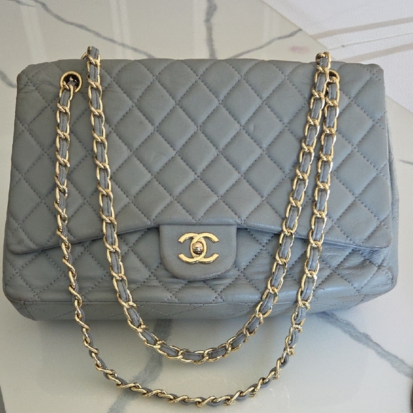 Rare  Chanel Vintage Suede Classic - Picture 1 of 17
